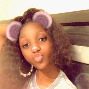 Meet your Posher, Kelsie